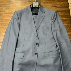 Men’s Ermenegildo Zegna suit